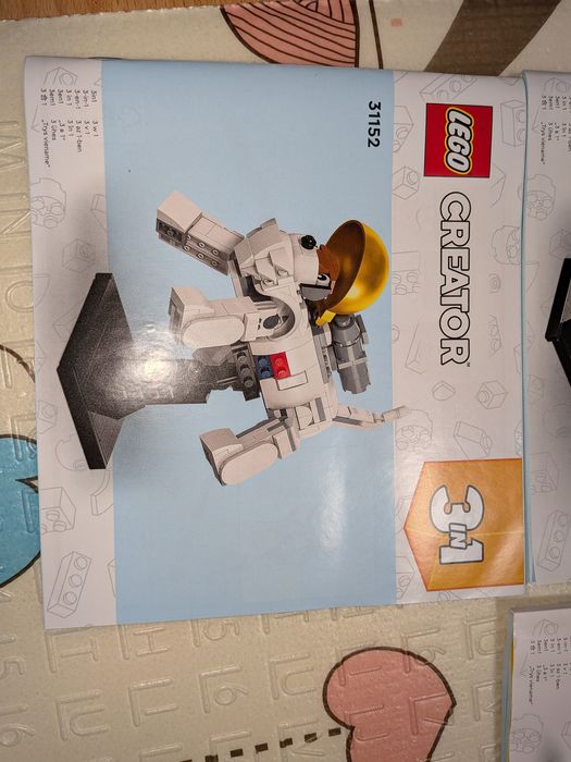 LEGO Creator 3 in 1 Astronaut