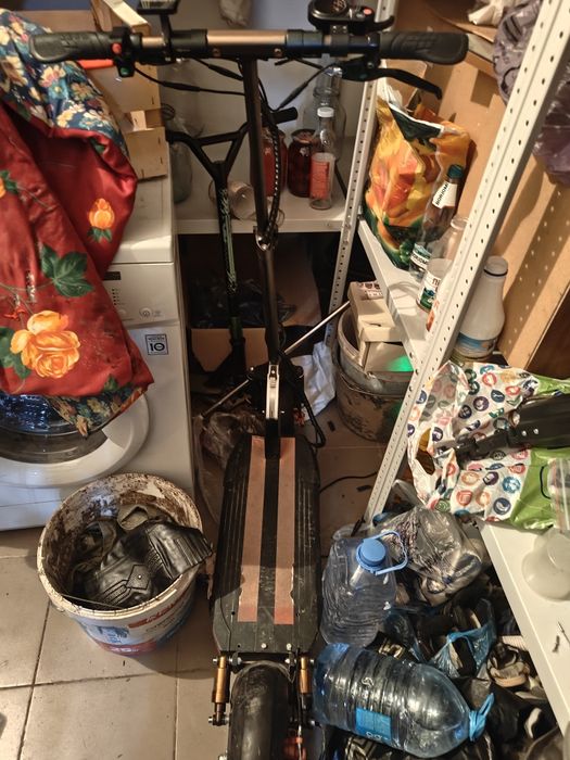 Электросамокат в нормальном состоянии