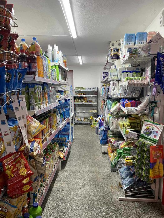 Продавам бизнес хранителен магазин