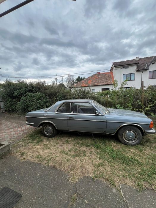 Mercedes-Benz w 123 coupe 230 ce