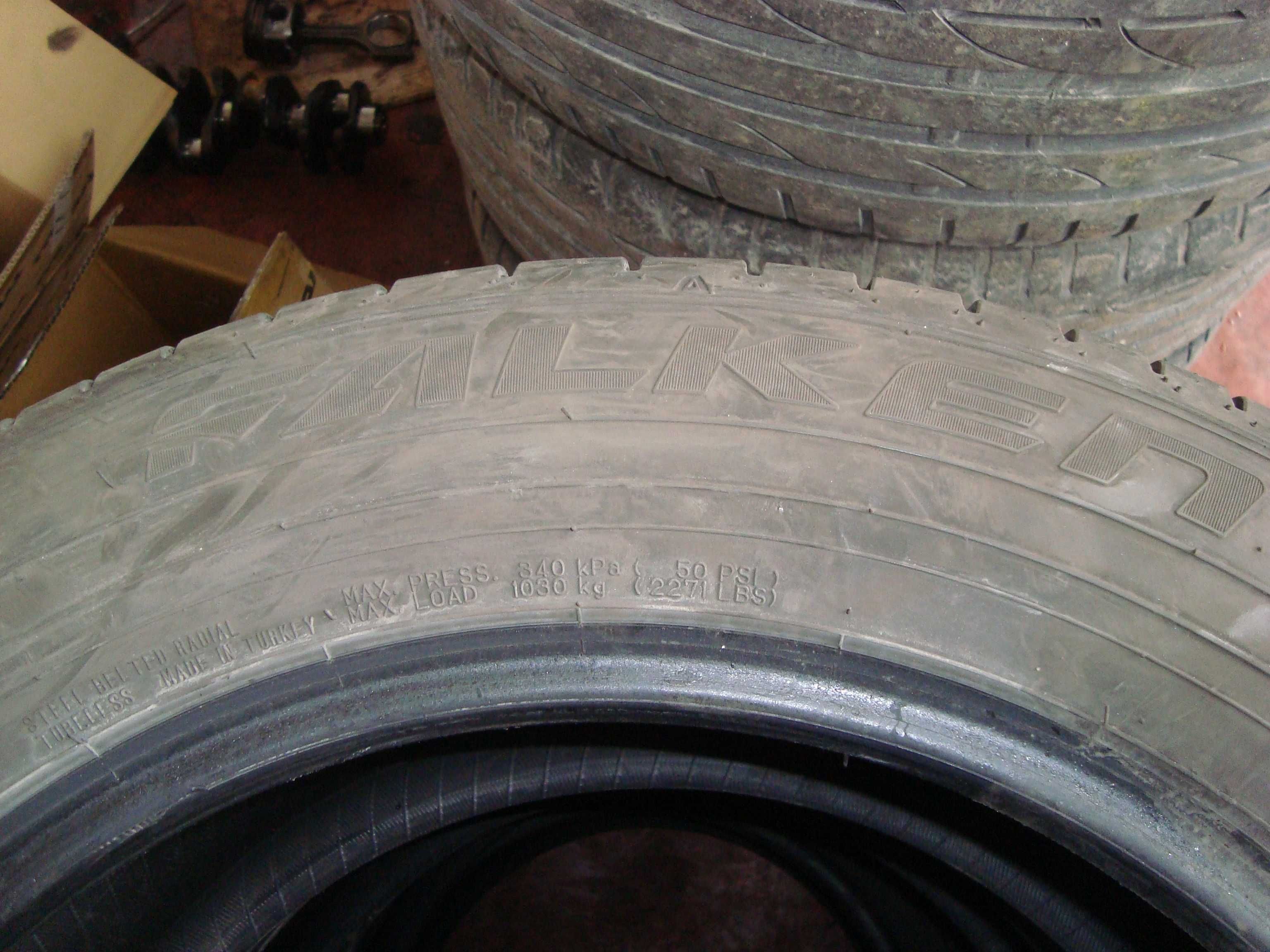 Летни гуми 255/55R18