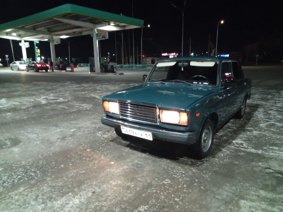 Машина сатылады бағасы 900к