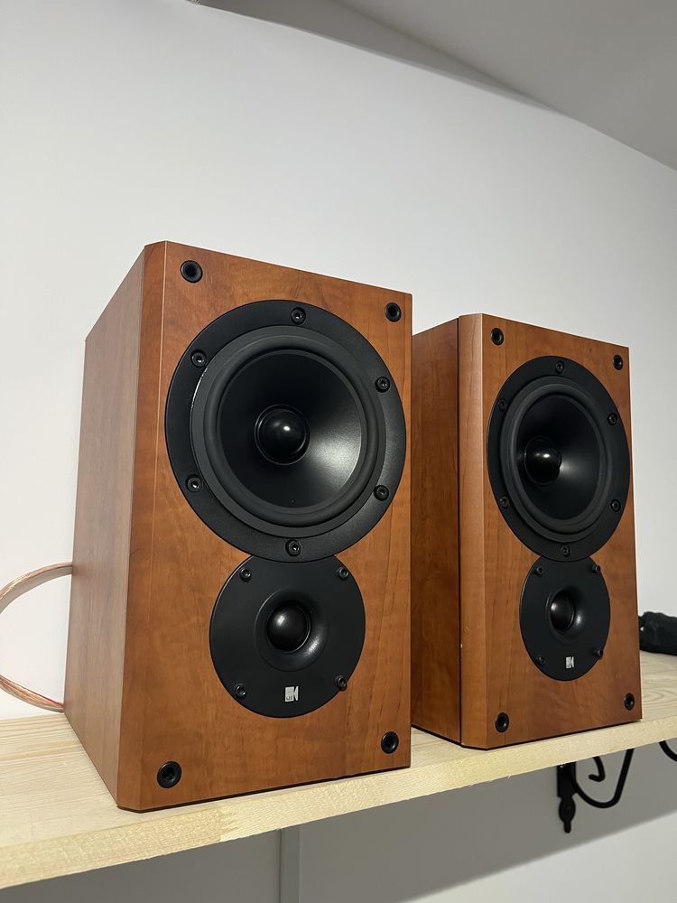 Boxe de raft Kef Cresta 10