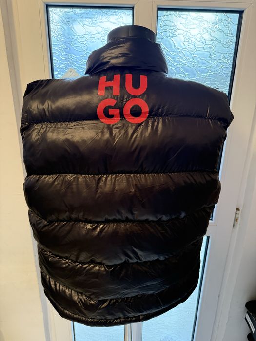 Vesta hugo boss groasa de calitate