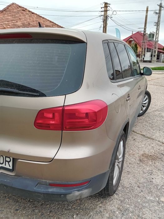 Se vinde Tiguan, an 2012