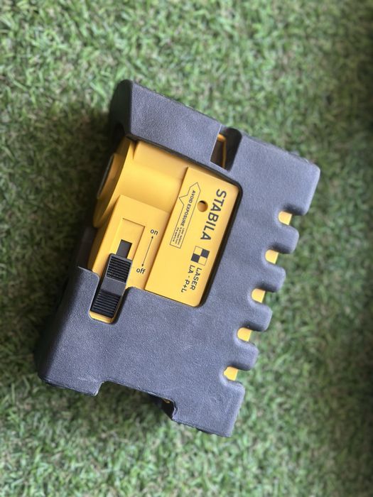 Nivela Laser Stabila LA - P + L 40M Geanta Transport