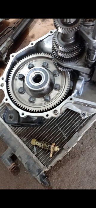 Hodovoy, Motor, karobka mkpp...