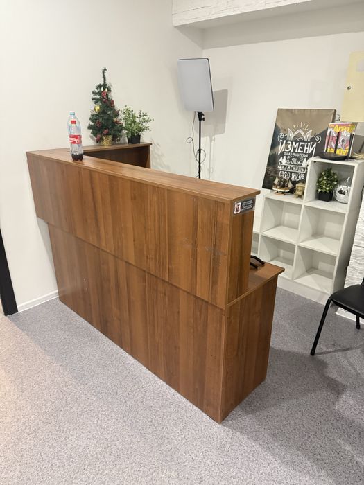 Продам ресепшн из лдсп бывший в употреблении темный в районе Сайран