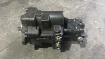 Vand Pompa hidraulica   Neuson  PVD-2B-44P-12G-5198A
