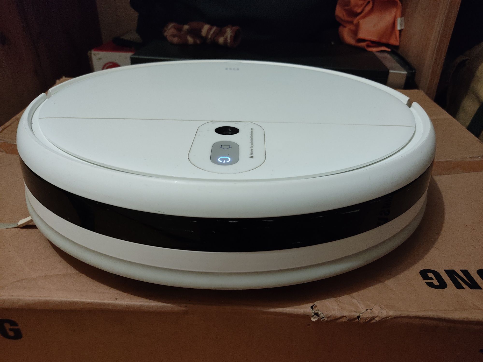 Робот-пылесос Xiaomi Mi Robot Vacuum-Mop белый