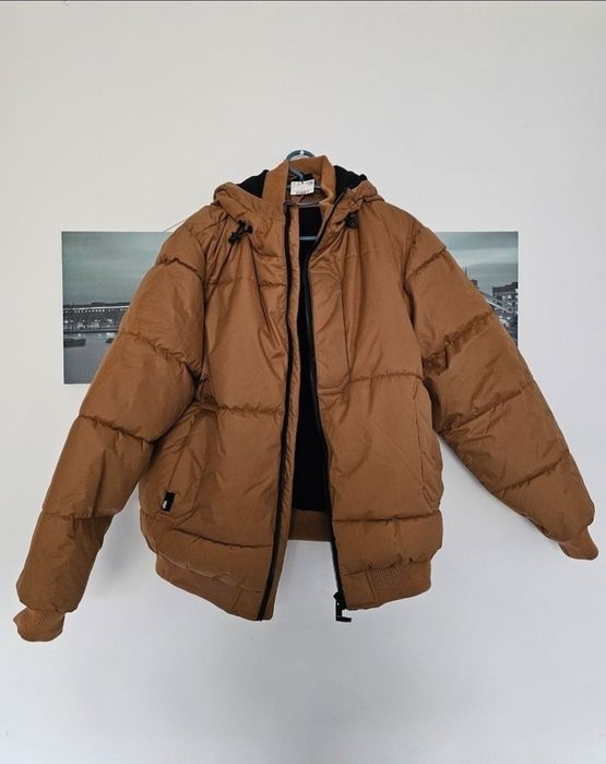 Geaca de iarna pentru bărbați house marime L noua