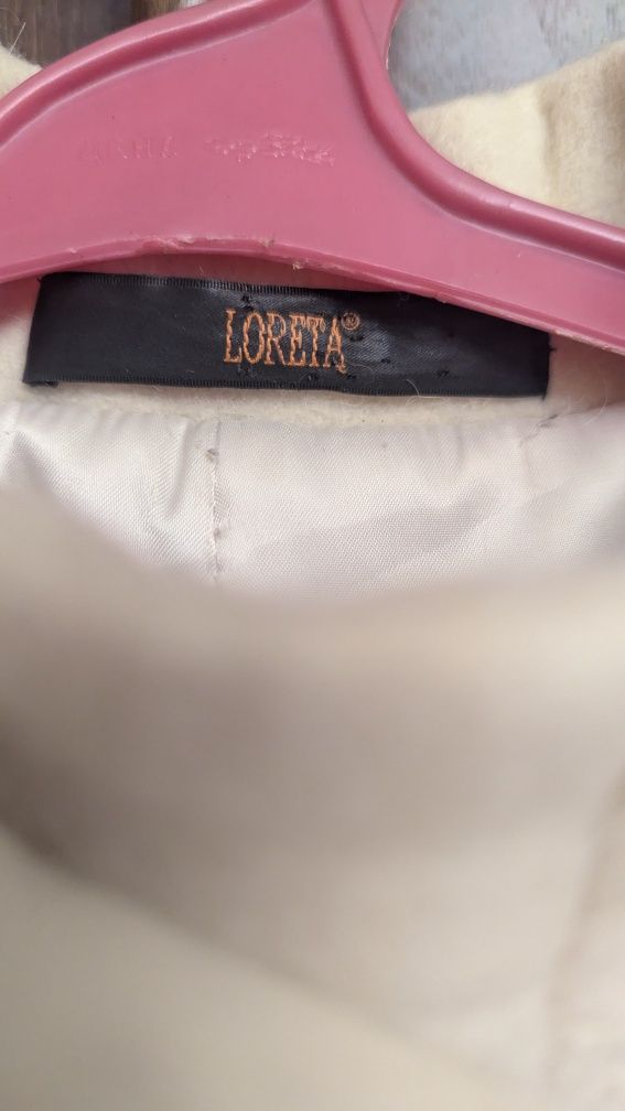 Продам красивое пальто из альпаки
