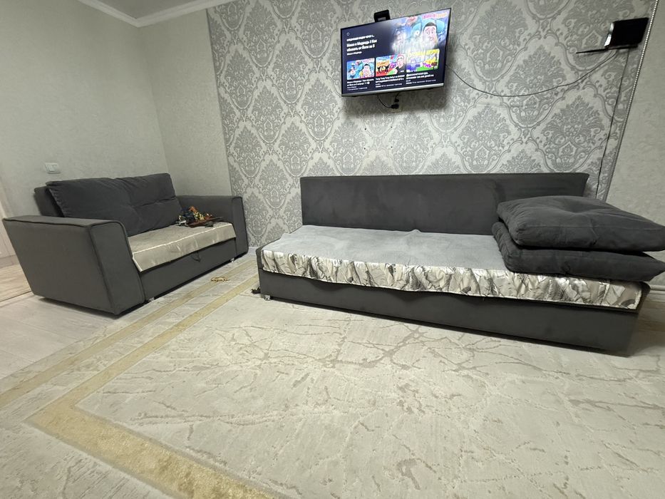 Диван кресло в хорошом состояние