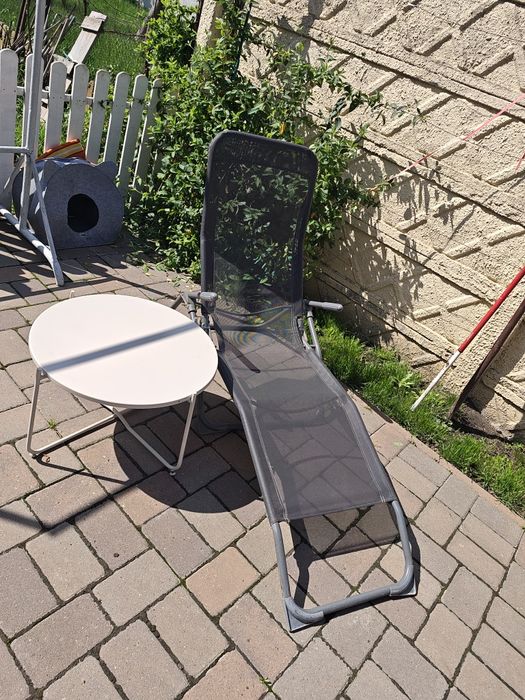 Seslong mobil și măsuță ptr balcon, gradina