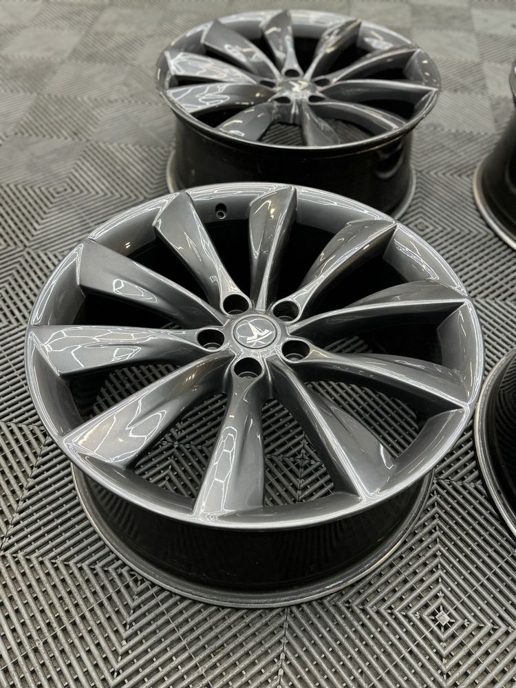 Джанти тесла 5х120 21 model s