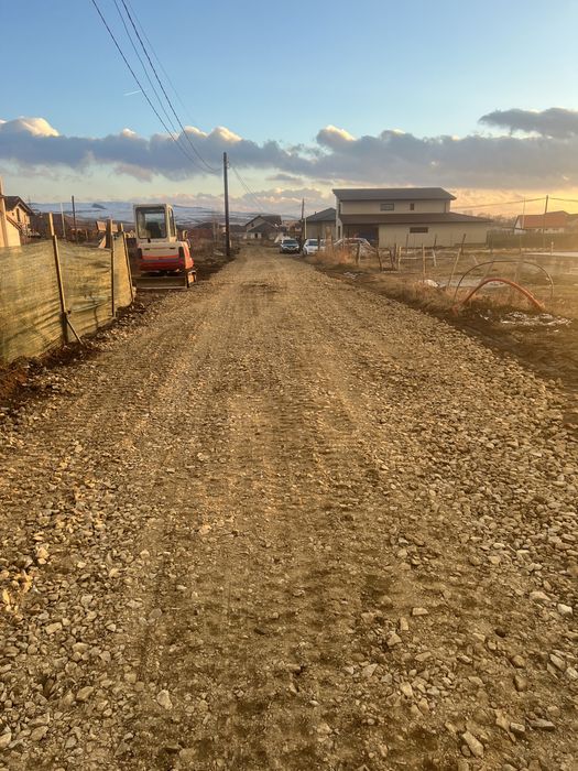 Nisip, sort, balastru, piatra concasata etc.