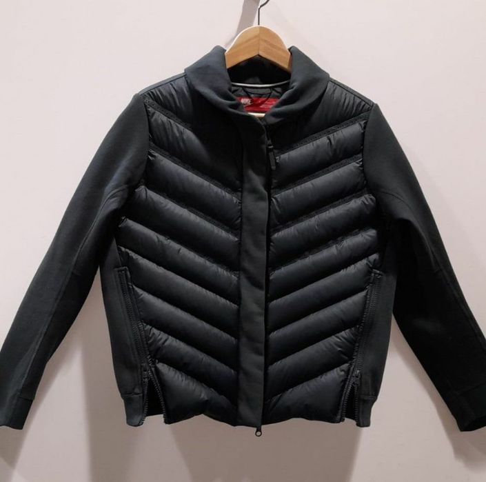 Geaca Nike cu puf