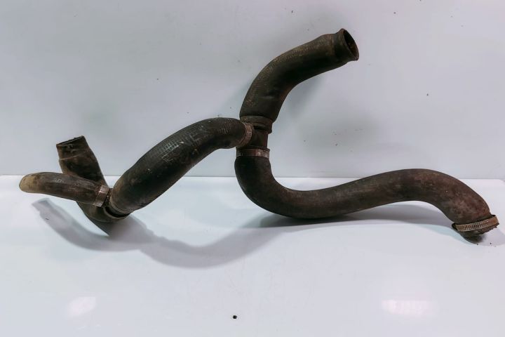 Furtun apa Land Rover Freelander prima generatie