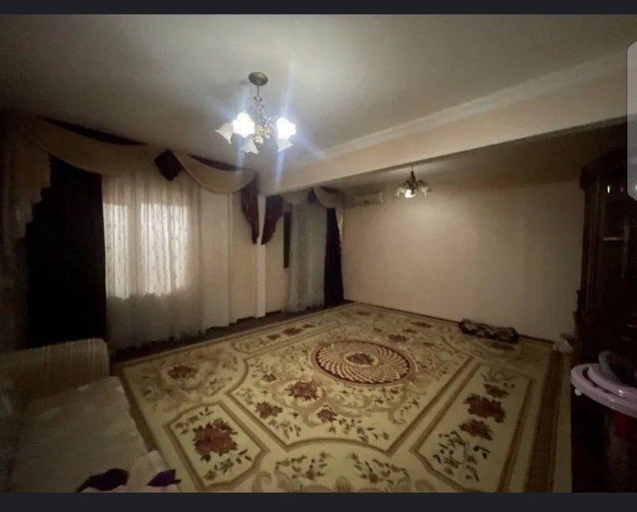 Мирзо Улугбек туманида квартира Максим Горький метро якнида