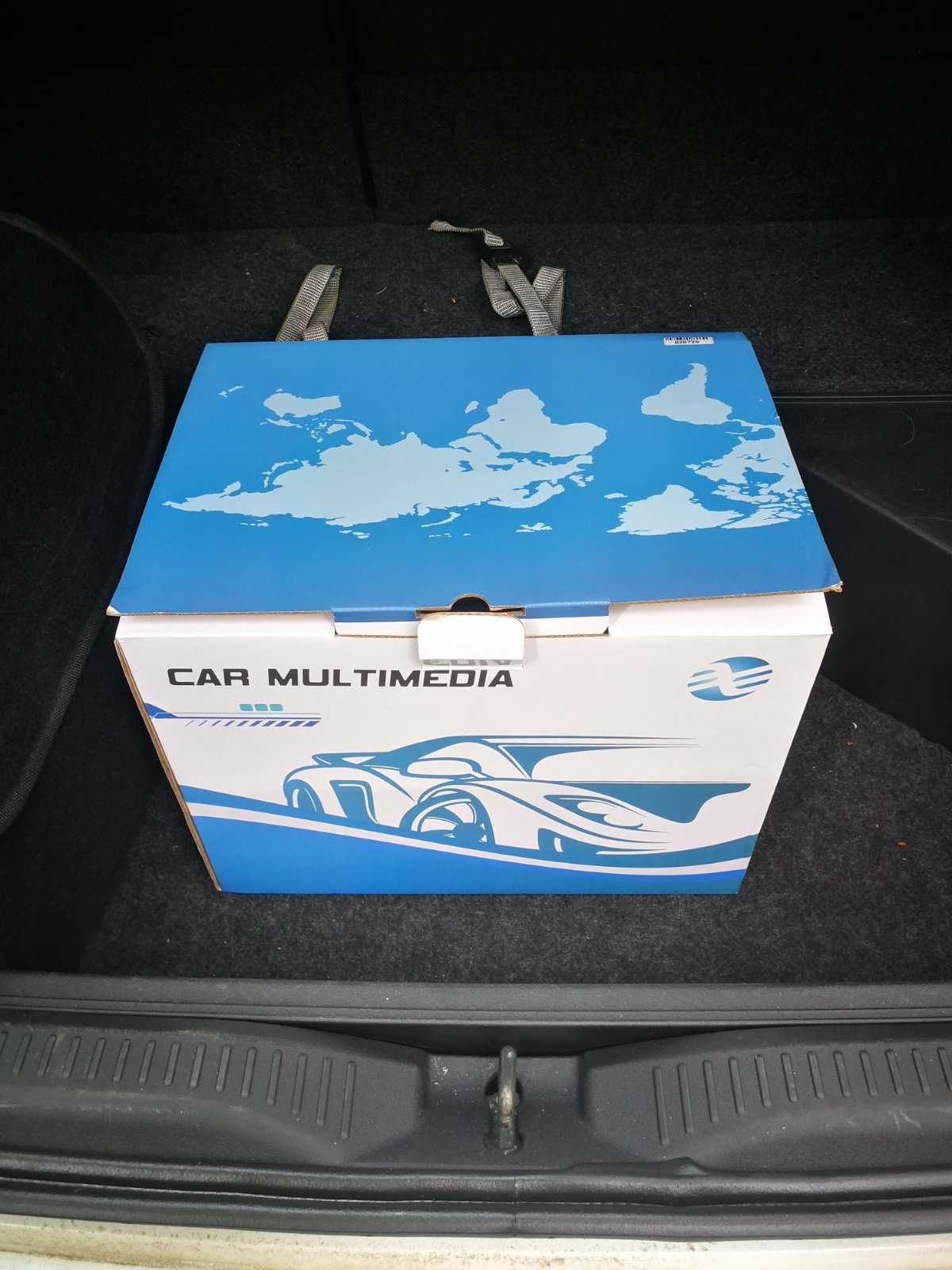 Продавам мултимедия за Toyota Corolla 2006-2013