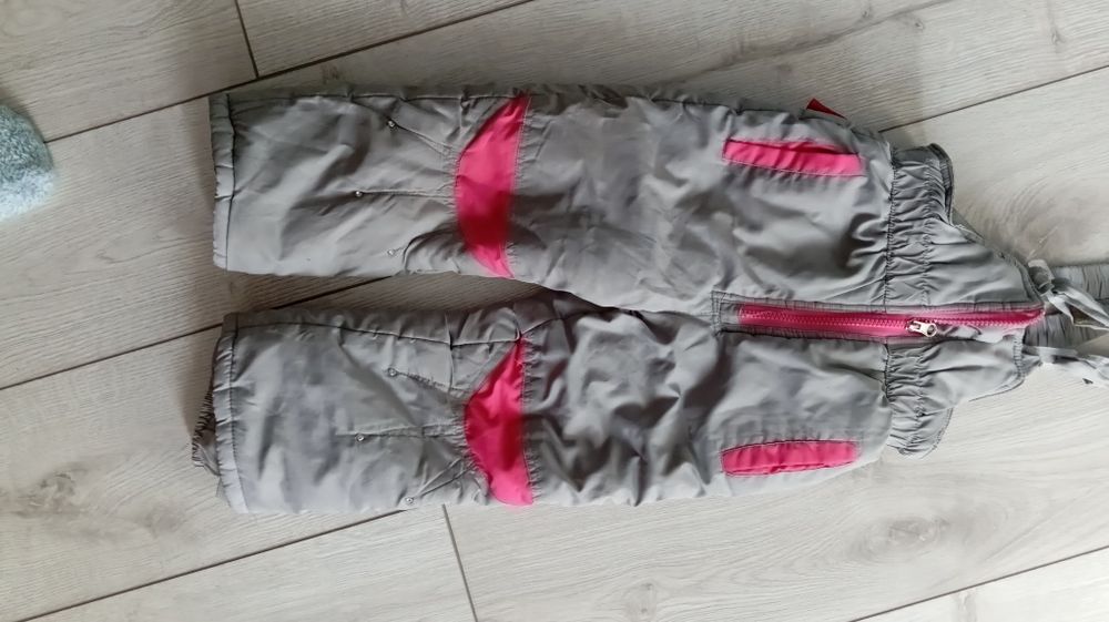 Зимний комбинезон на 3-4 года