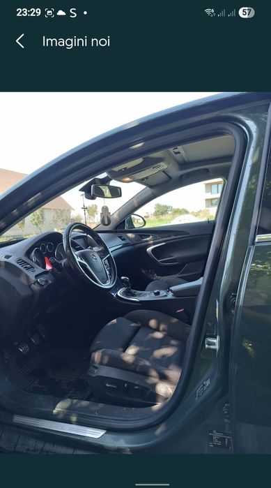Vând Opel Insignia
