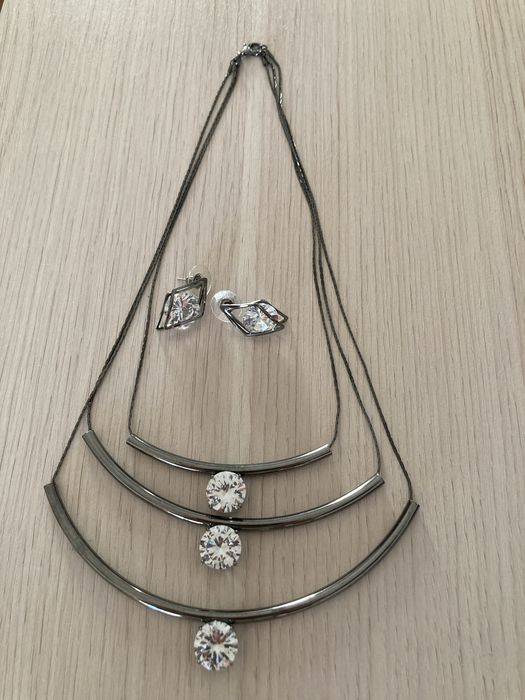 Продам набор бижутерии