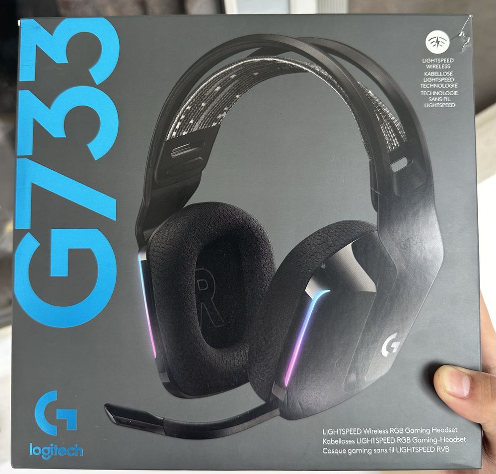 Наушник Logitech G733