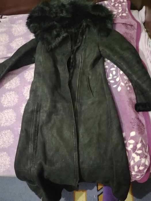Продам дублёнку 20.000т. Продам куртку кожаную (зима) 45.000т.