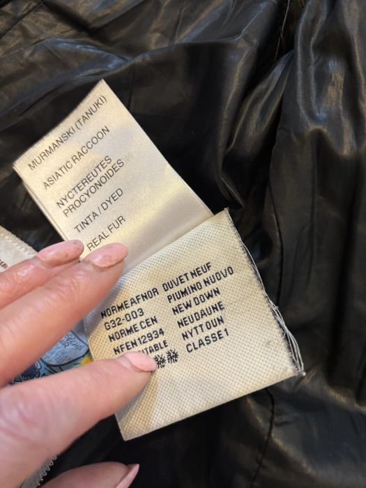 Vand geaca Moncler originala