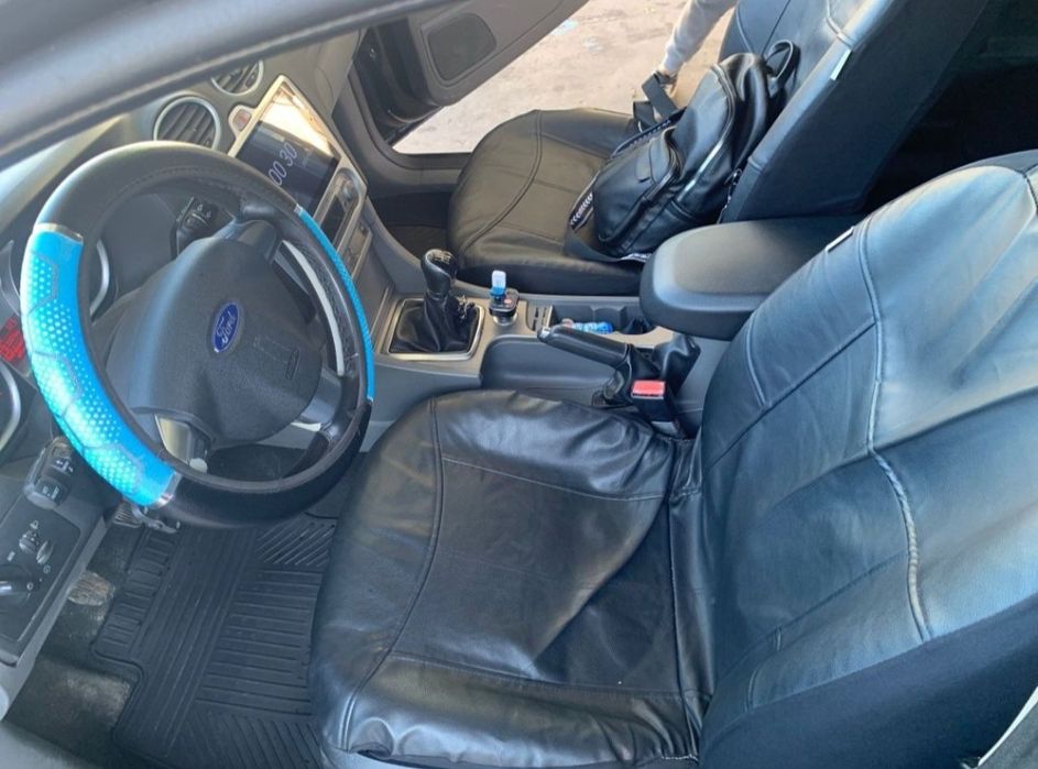 Vând Ford Focus 2008 Break