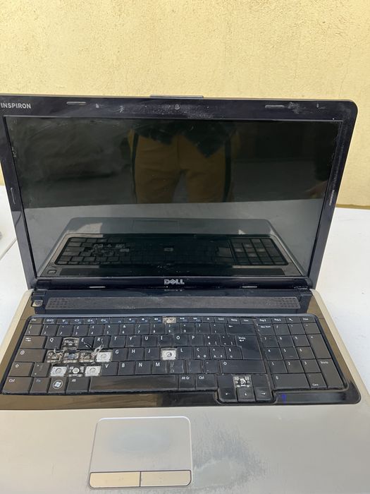 Laptop Dell functionabil
