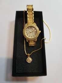 Луксозен позлатен дамски комплект часовник с комплект бижута