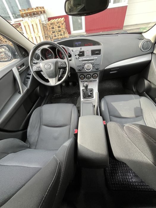 Mazda 3 1.6 benzina,anniversary edition