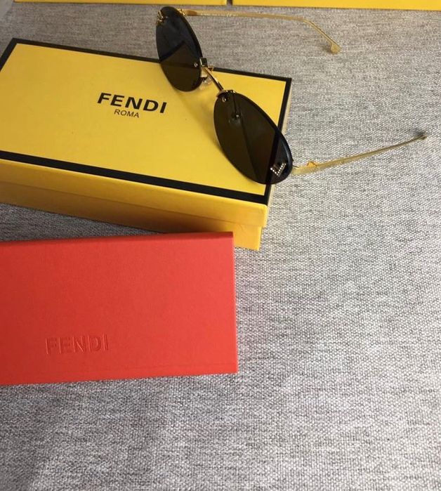 Fendi слънчеви очила