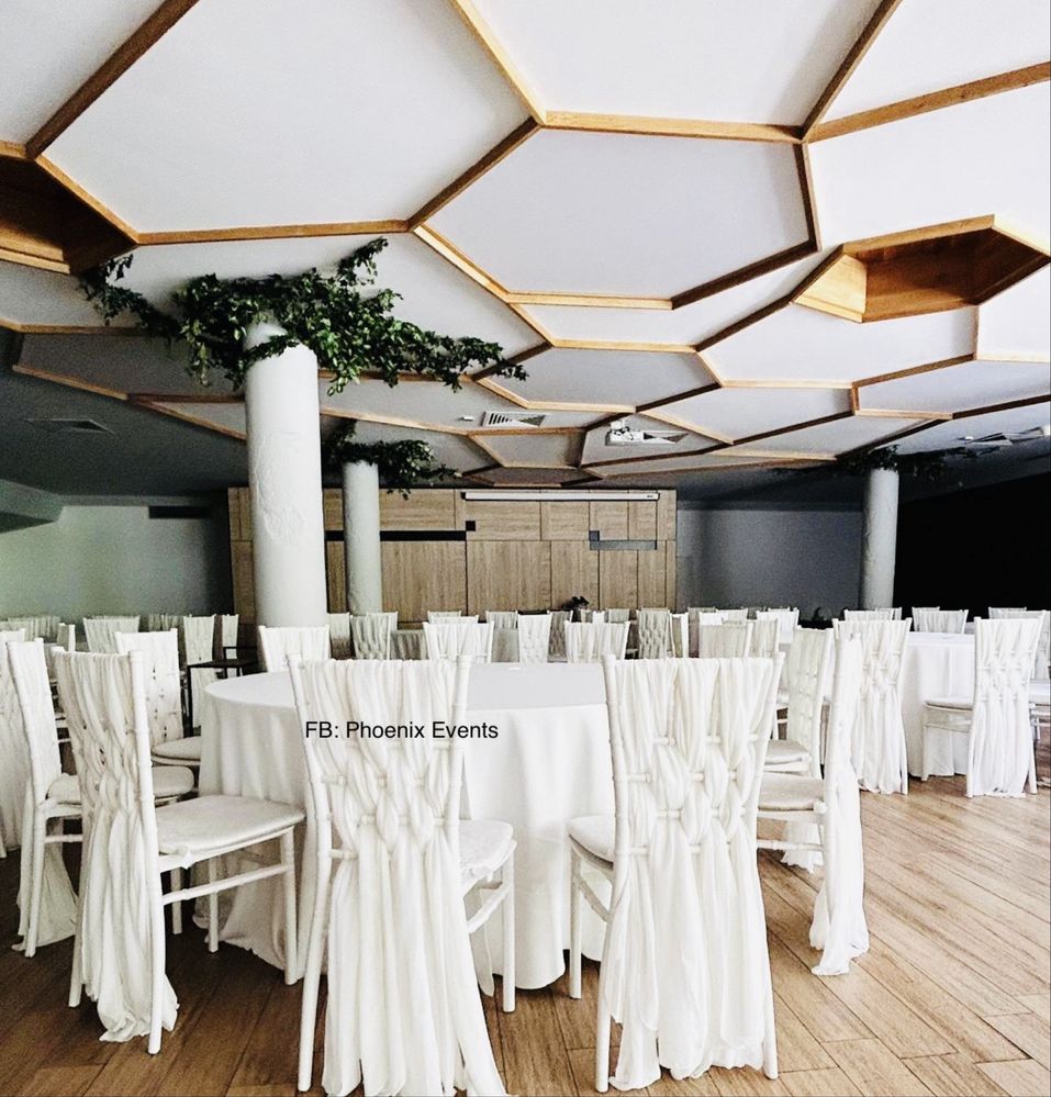 Esarfe scaune Chiavary funde servete opis nunta botez cununie decor