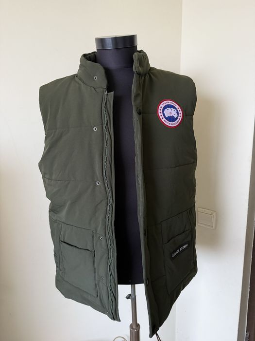Vesta Canada Goose