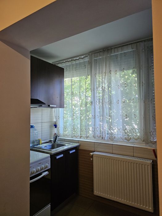 Chirie ap 3 cam tip PB str Petre Ispirescu ,loc de parcare