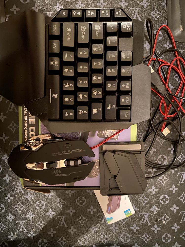 Геймпад для игр.