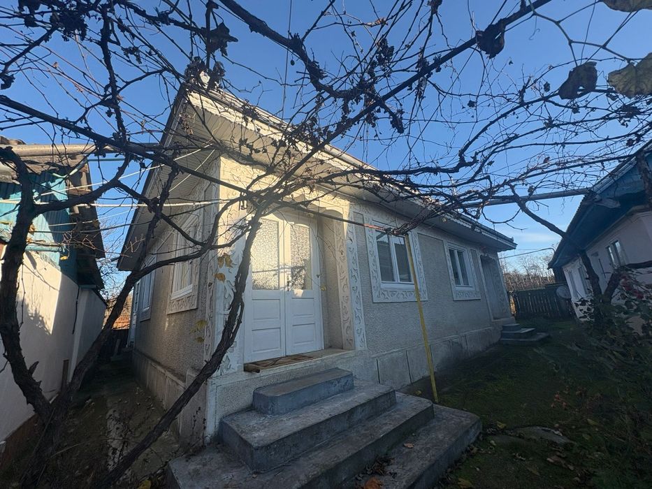 Vând casă locuibilă