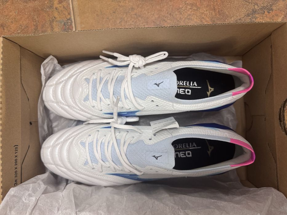 Висок клас футболни обувки Mizuno