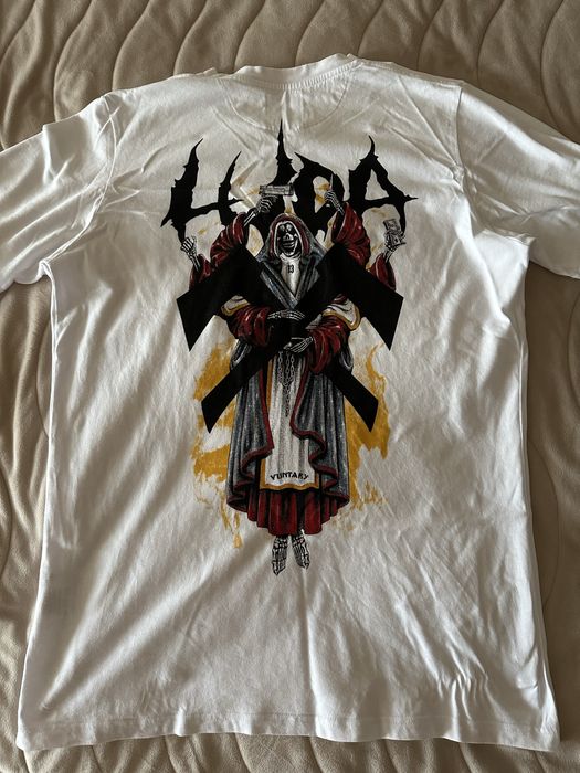 Тениска на LUDA, носена 5 пъти