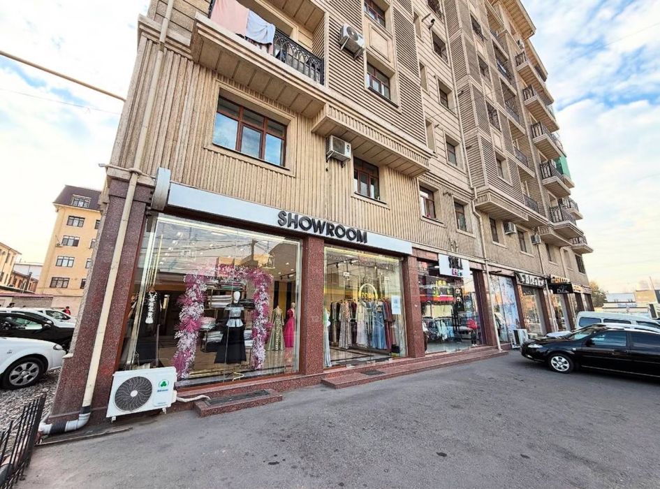 Продаётс Коммерческая Недвижимости 260кв.м 1-Линия ор.Генерал Узоков