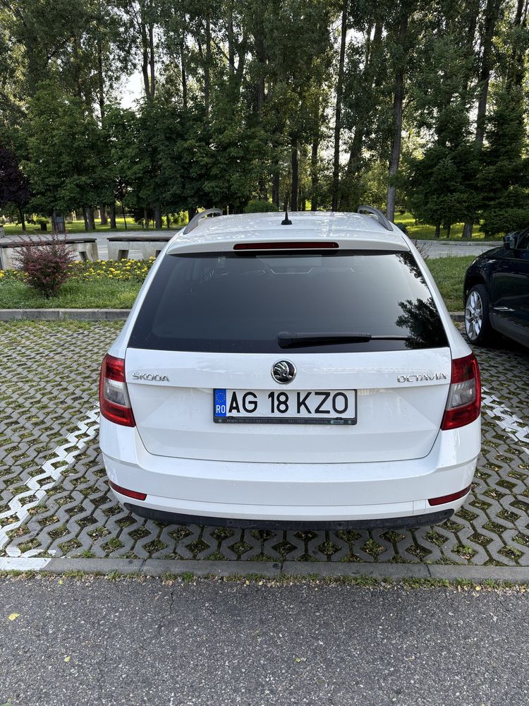 Vand skoda Octavia, break, 2019,motor 1,6 motorina cu ad blue.