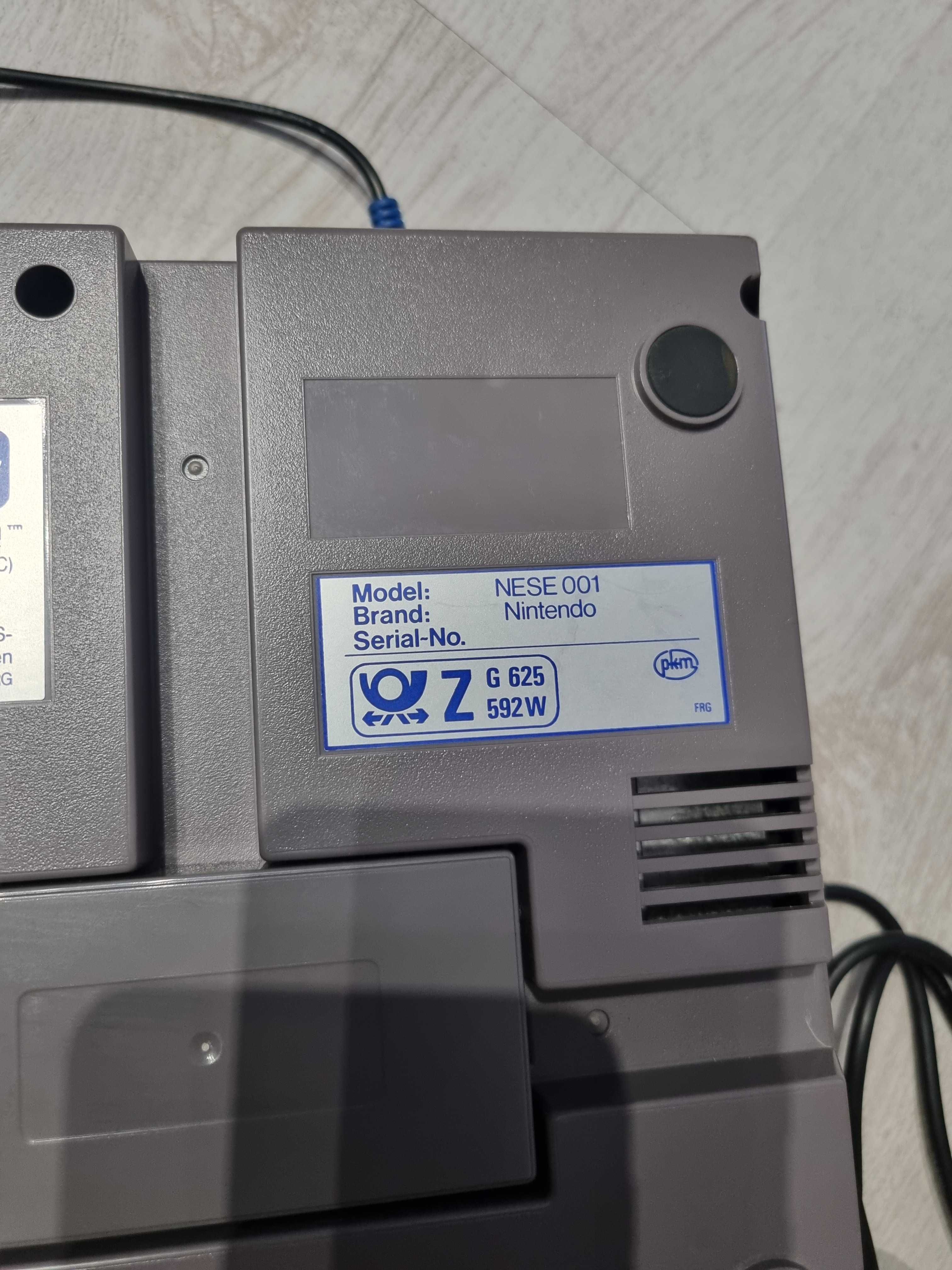 Nintendo - Nese-001