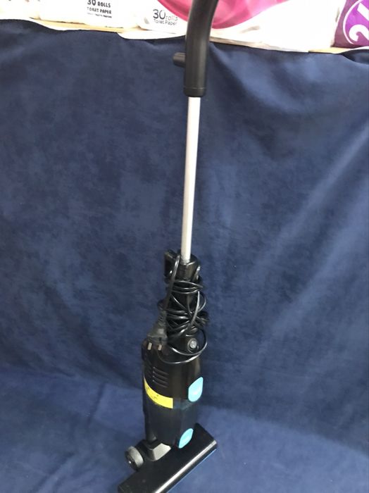 Прахосмукачка INSE