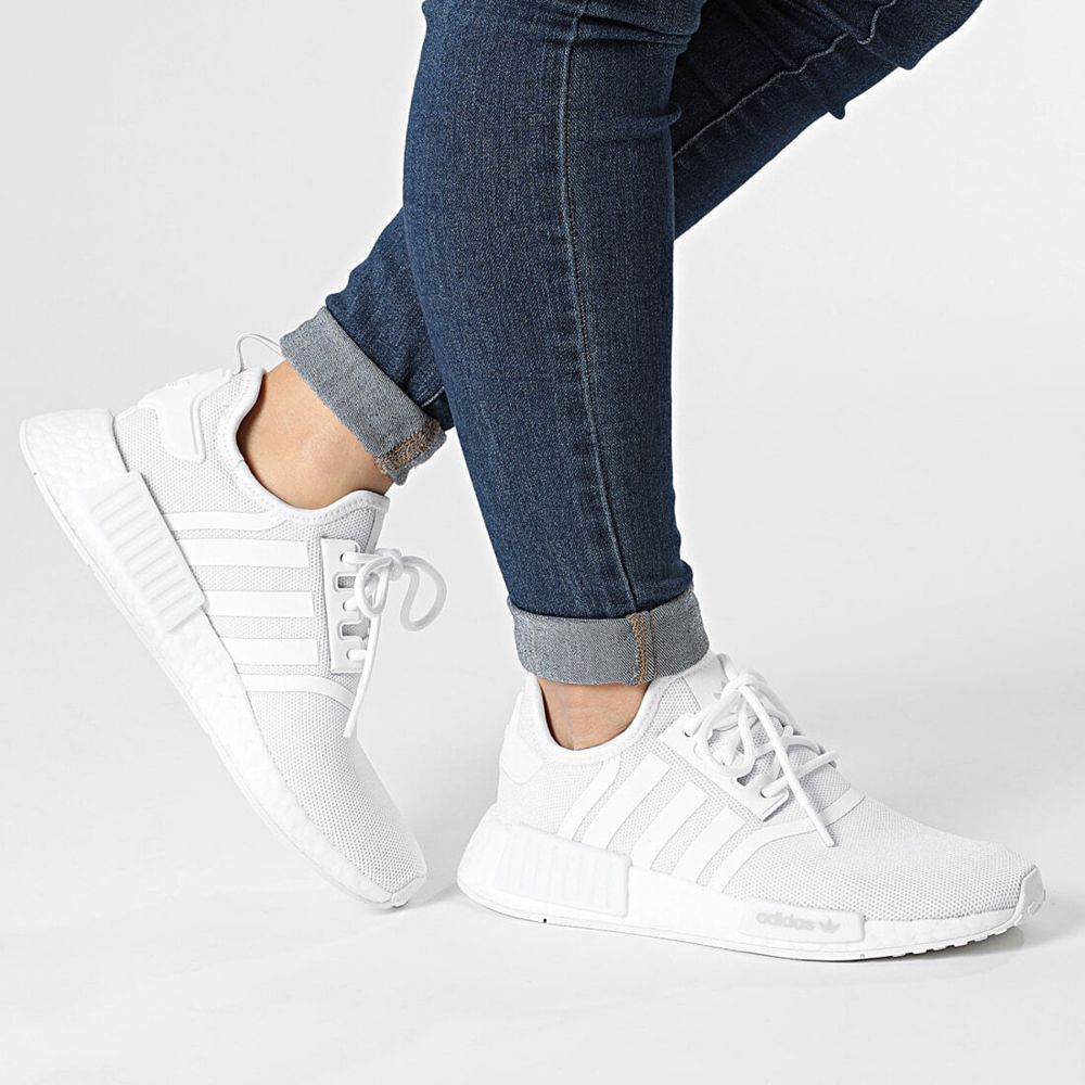 Adidas NMD_R1 - ОРИГИНАЛНИ дамски маратонки 38,5/40
