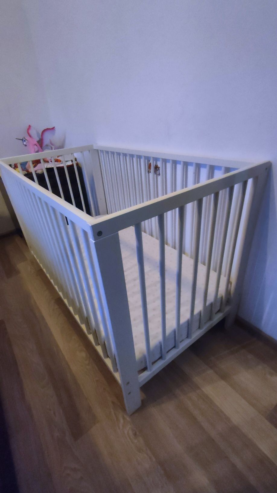 Patut copil, Ikea Guliver cu saltea și protecții in stare impecabila.