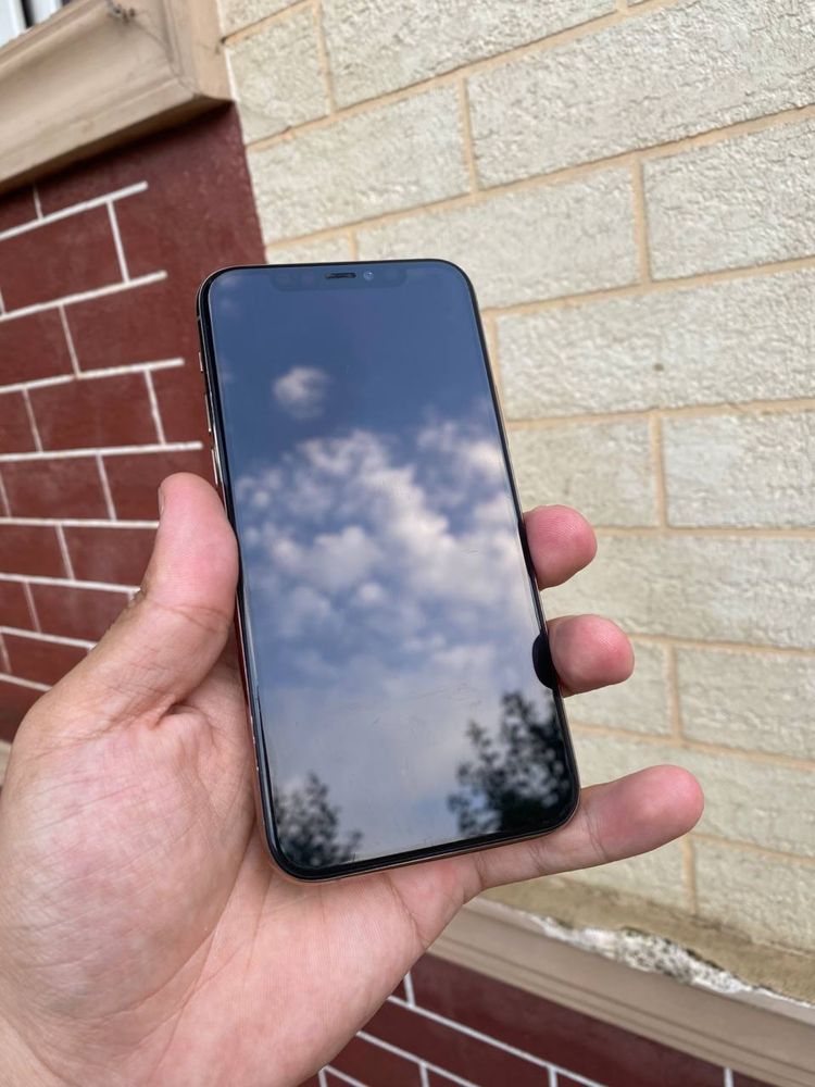 Iphone 11 pro 64 gb