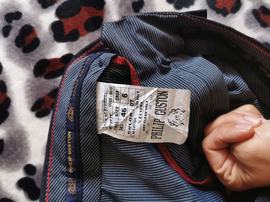 Vând pantaloni ocazie